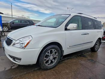  Salvage Kia Sedona