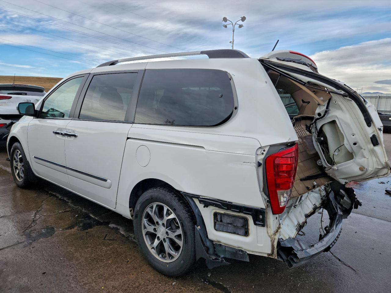 Kia Sedona Ex Image 3