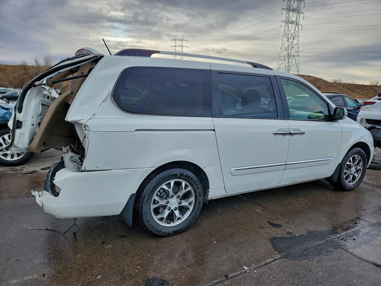 Kia Sedona Ex Image 2