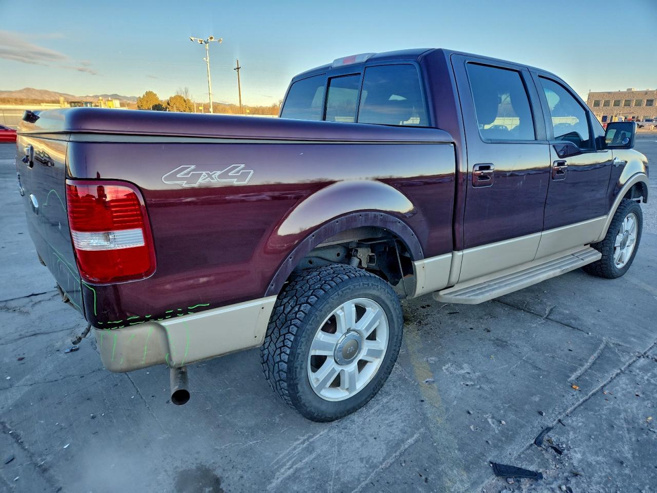 Ford F-150 Supercrew Image 4