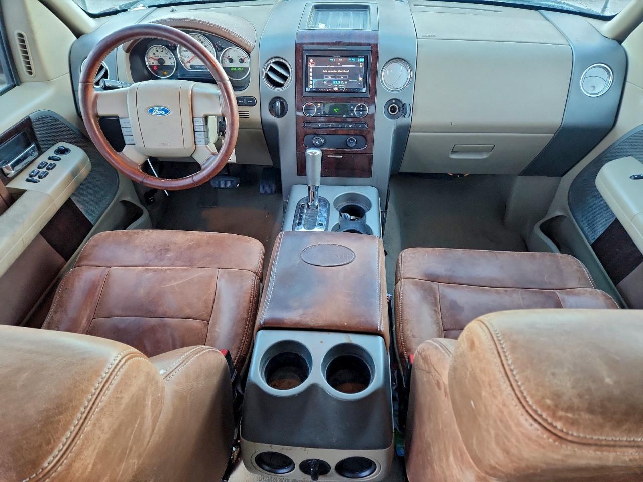 Ford F-150 Supercrew Image 2