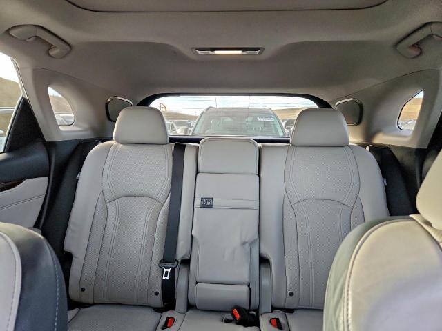 Lexus RX 350 Base Image 12