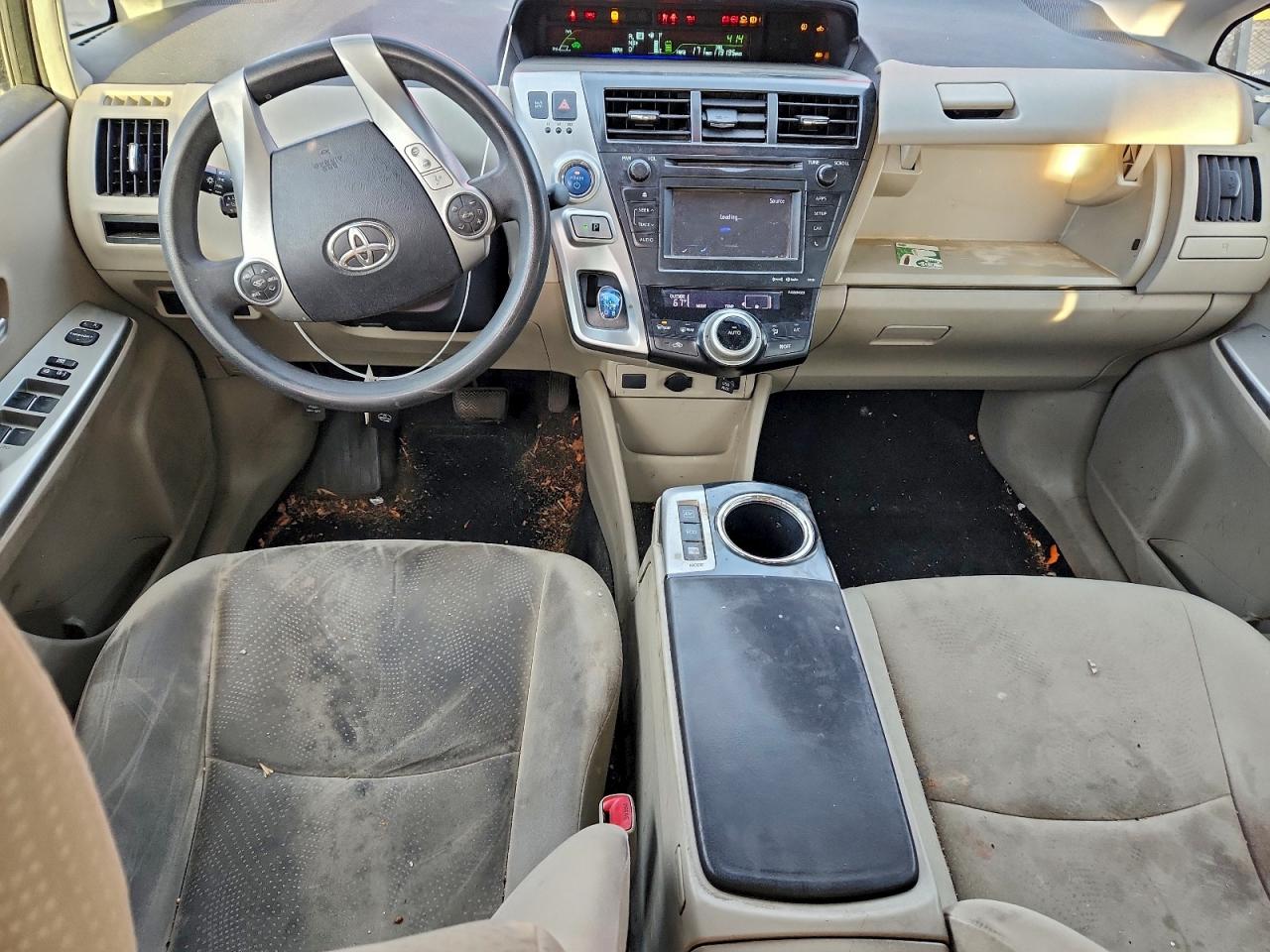 Toyota Prius Image 8