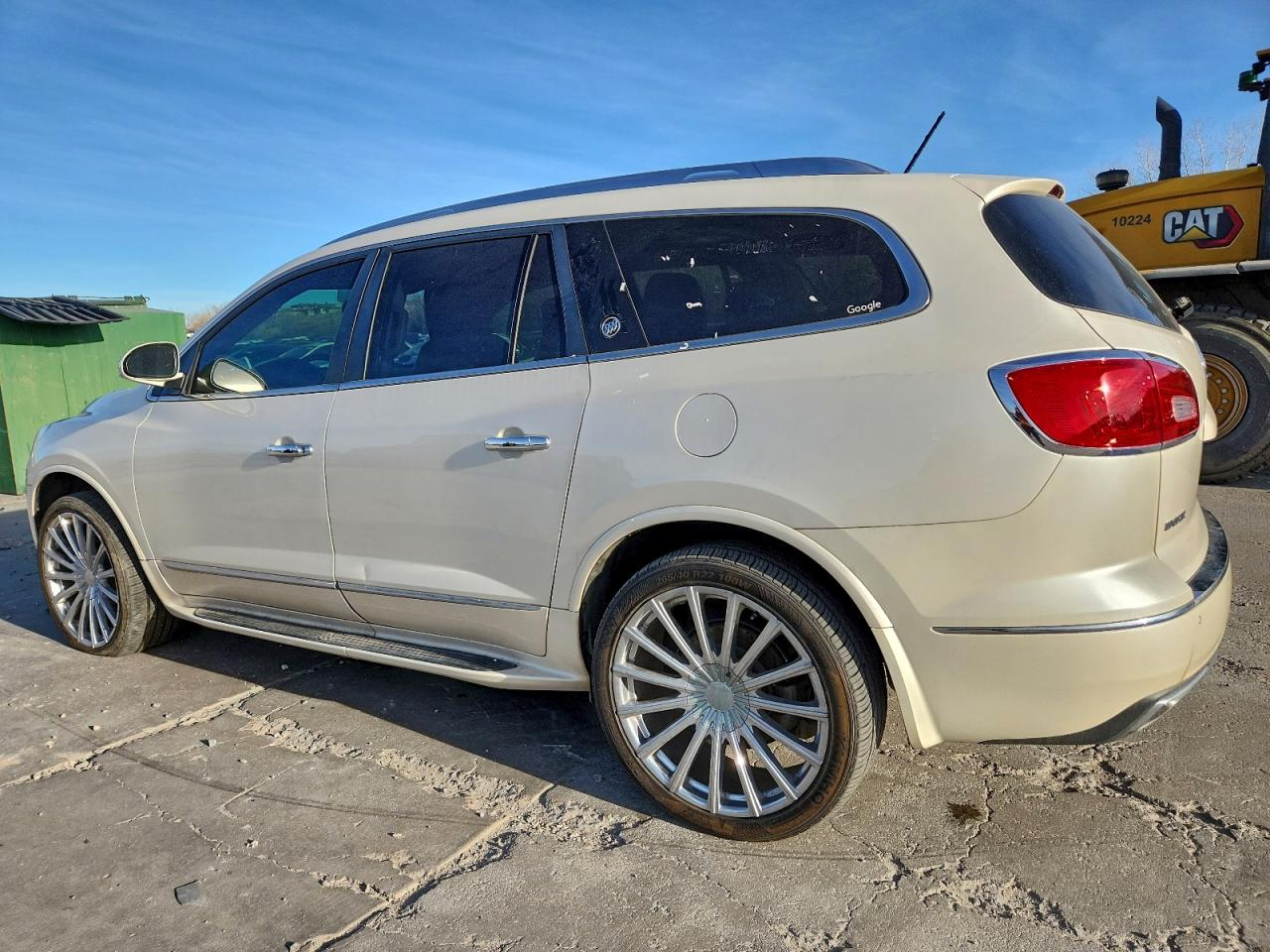 Buick Enclave Image 2