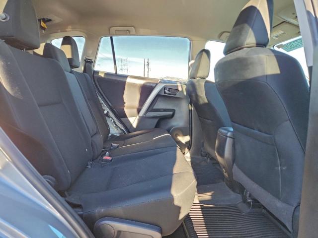 Toyota RAV4 Le Image 9