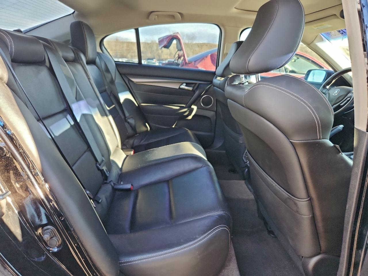 Acura TL Tech Image 7