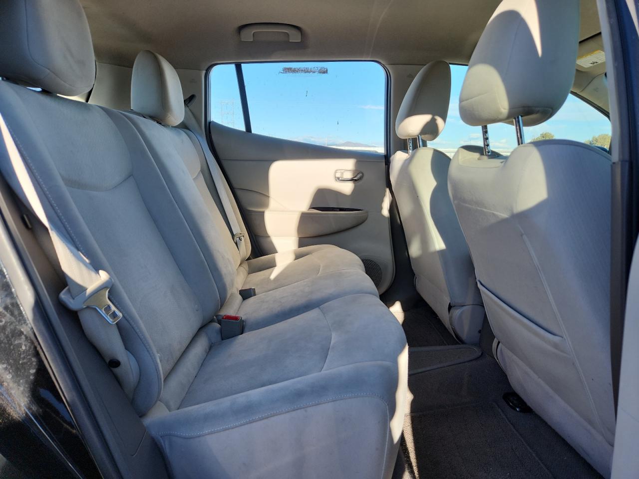 Nissan LEAF Sv Image 8