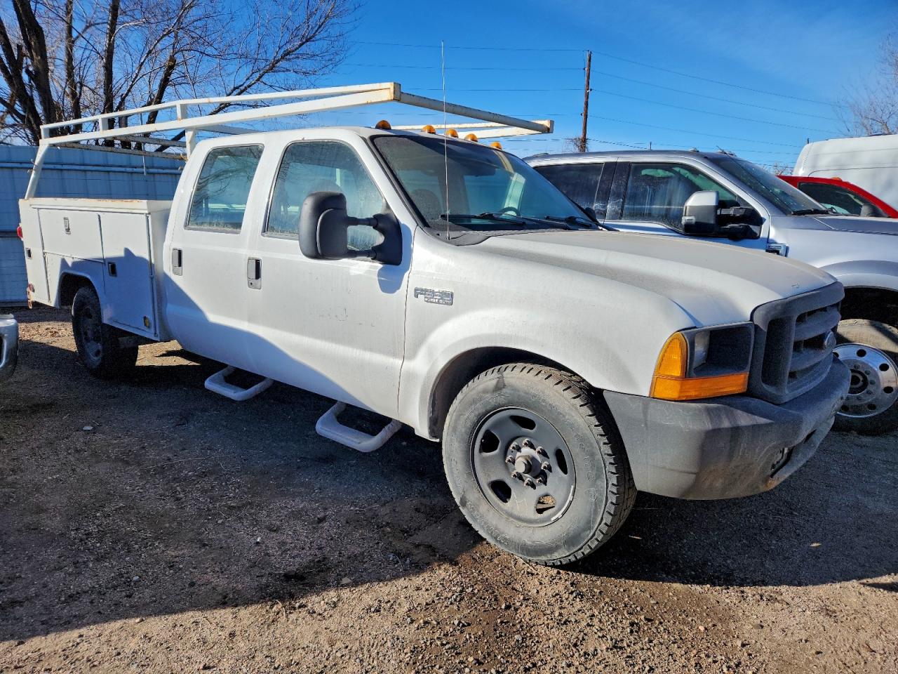 Ford F-350 Srw Super Duty Image 11