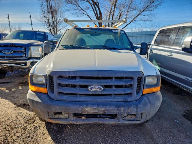 Ford F-350 Srw Super Duty Image 3