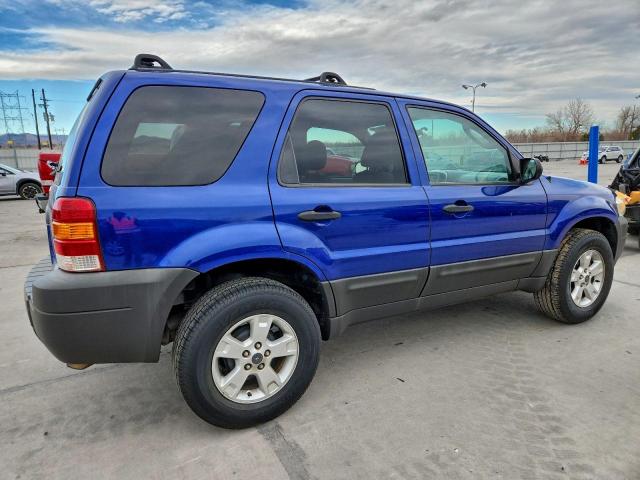 Ford Escape Xlt Image 3