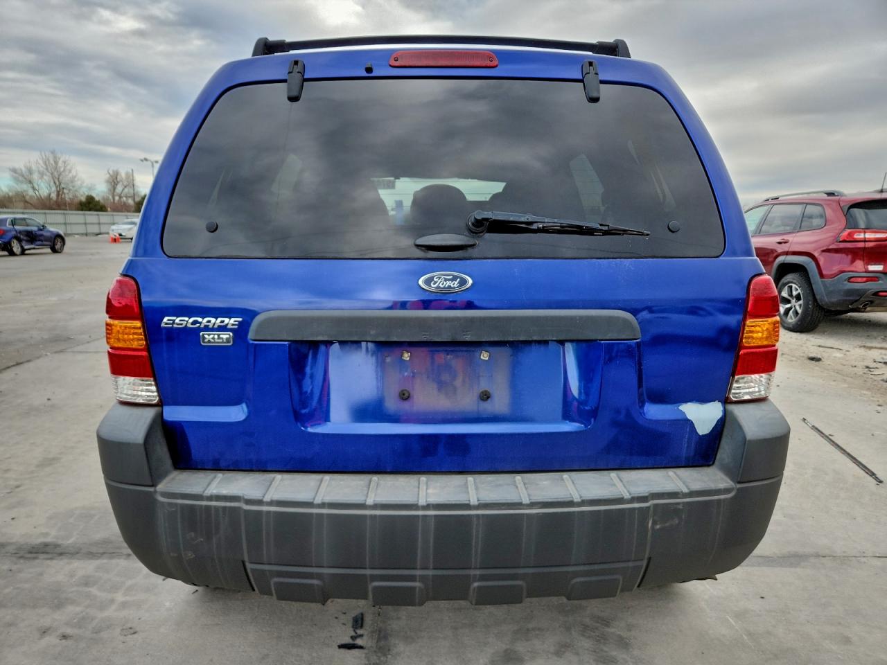 Ford Escape Xlt Image 2