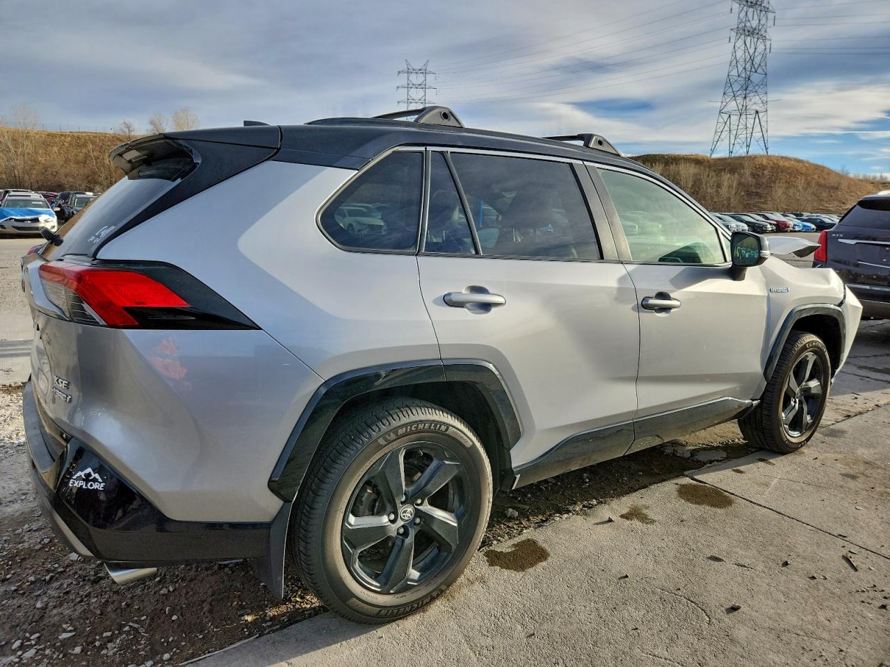 Toyota RAV4 Xse Image 5