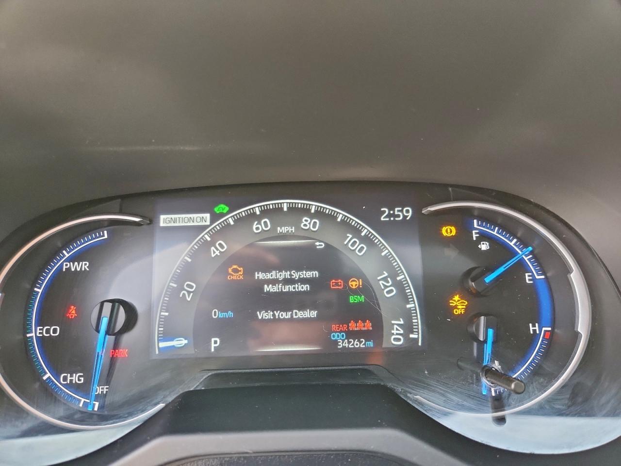 Toyota RAV4 Xse Image 3