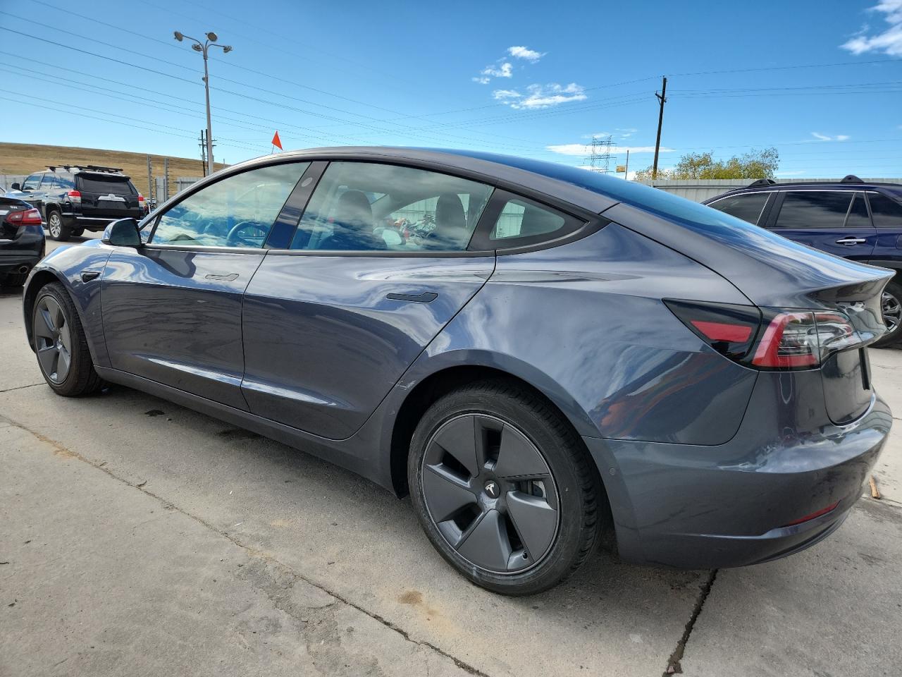 Tesla Model 3 Image 8