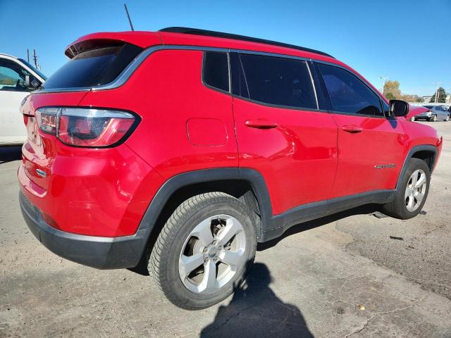 Jeep Compass Latitude Image 4