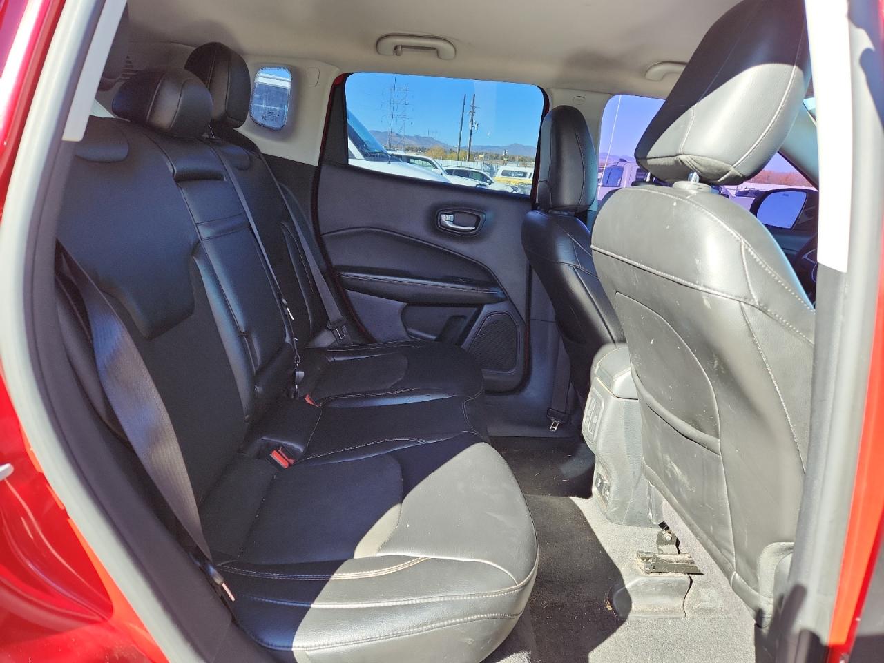 Jeep Compass Latitude Image 8