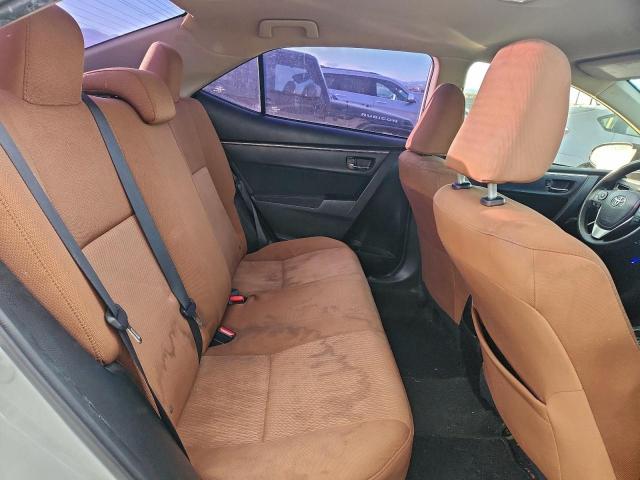 Toyota Corolla L Image 6