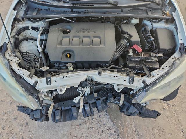 Toyota Corolla L Image 13