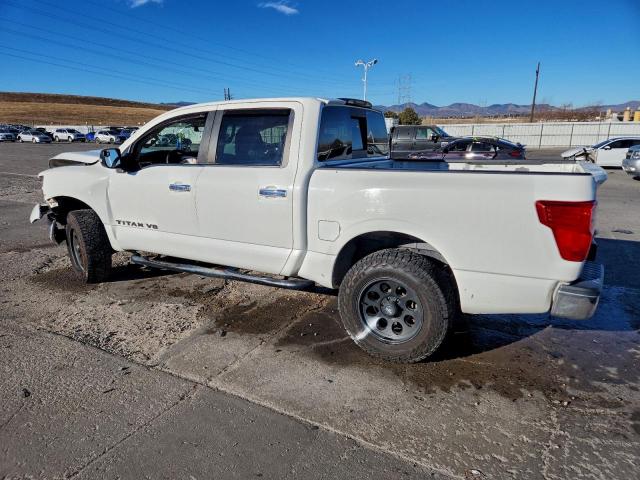 Nissan Titan S Image 4