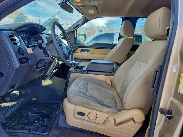 Ford F-150 Super Cab Image 5