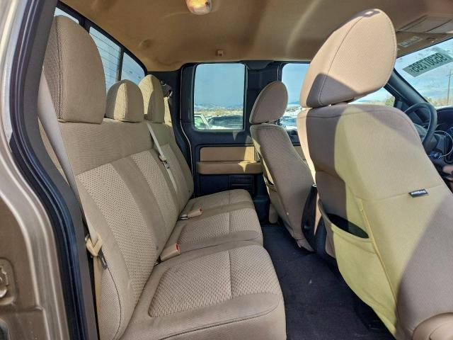 Ford F-150 Super Cab Image 8