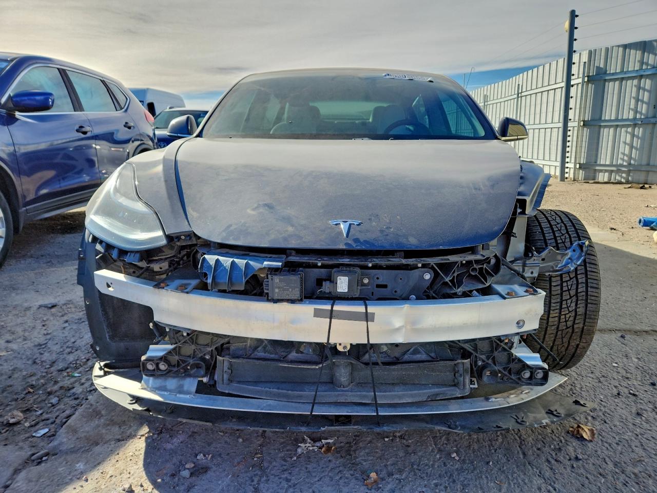 Tesla Model 3 Image 9