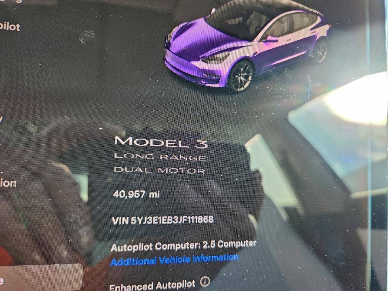 Tesla Model 3 Image 4