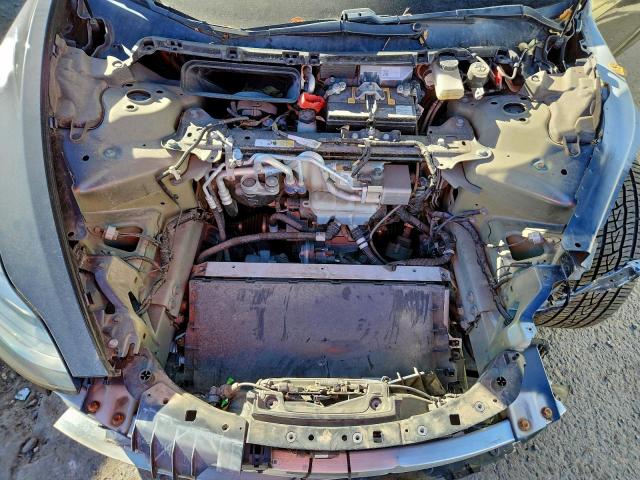 Tesla Model 3 Image 8