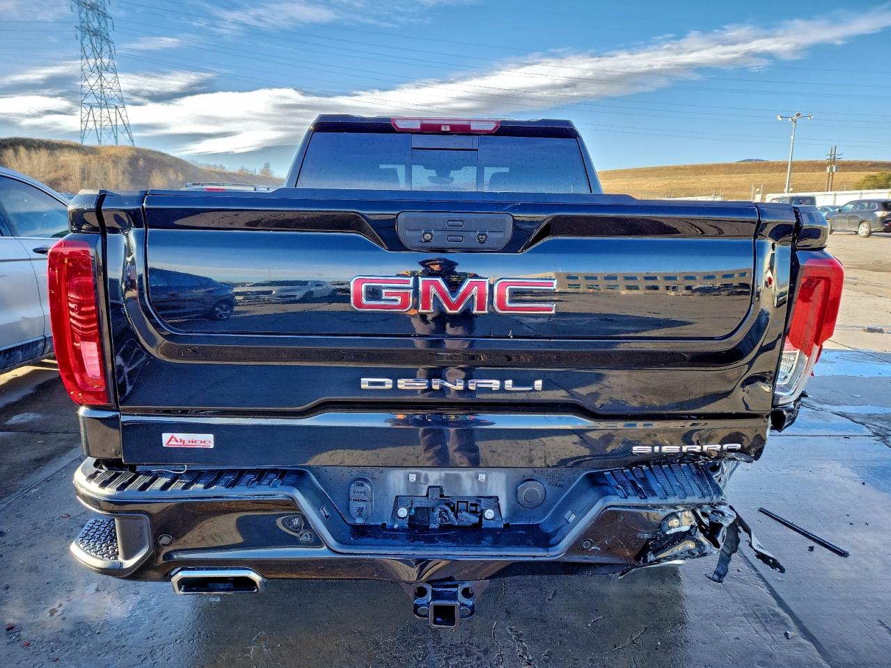 GMC Sierra K1500 Denali Image 3
