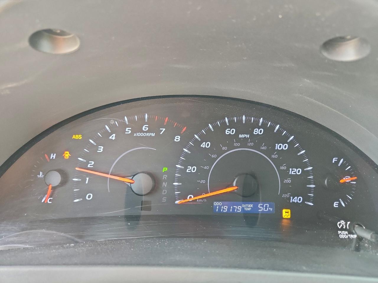 Toyota Camry Base Image 5