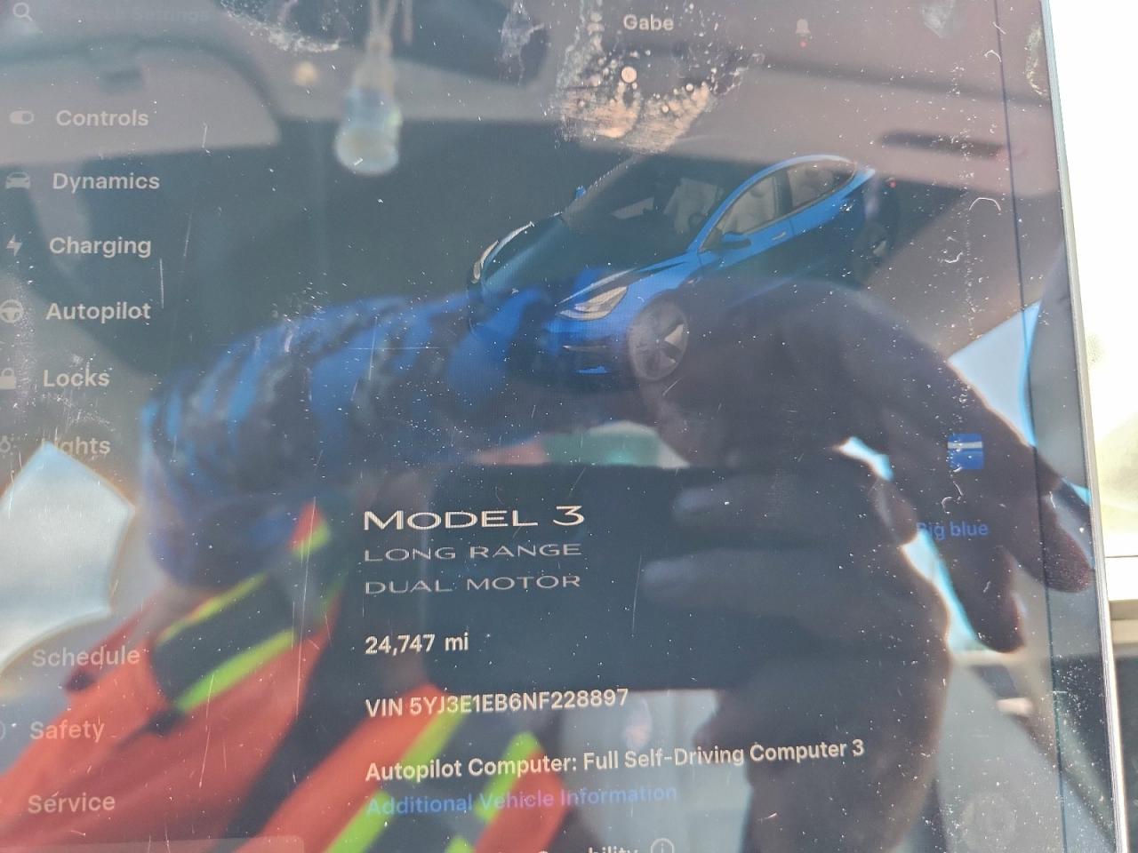 Tesla Model 3 Image 6