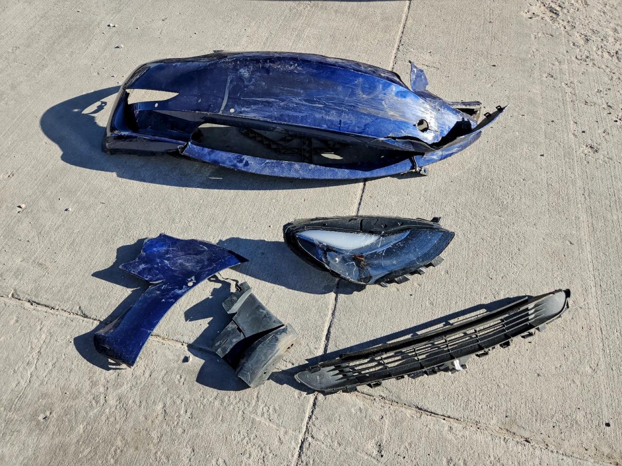 Tesla Model 3 Image 10