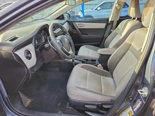 Toyota Corolla L Image 8