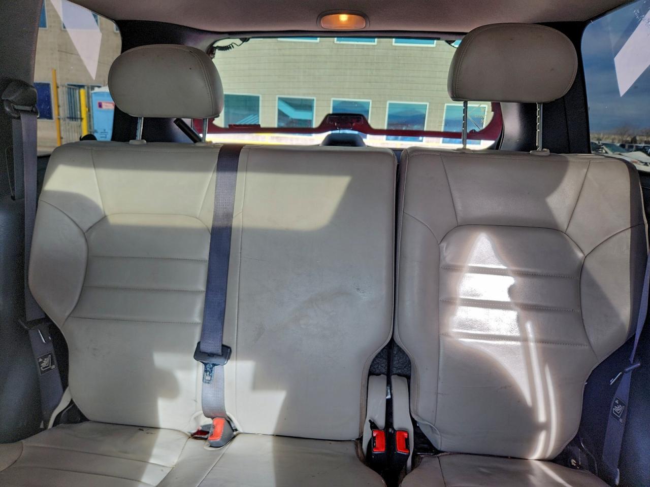 Jeep Liberty Limited Image 5