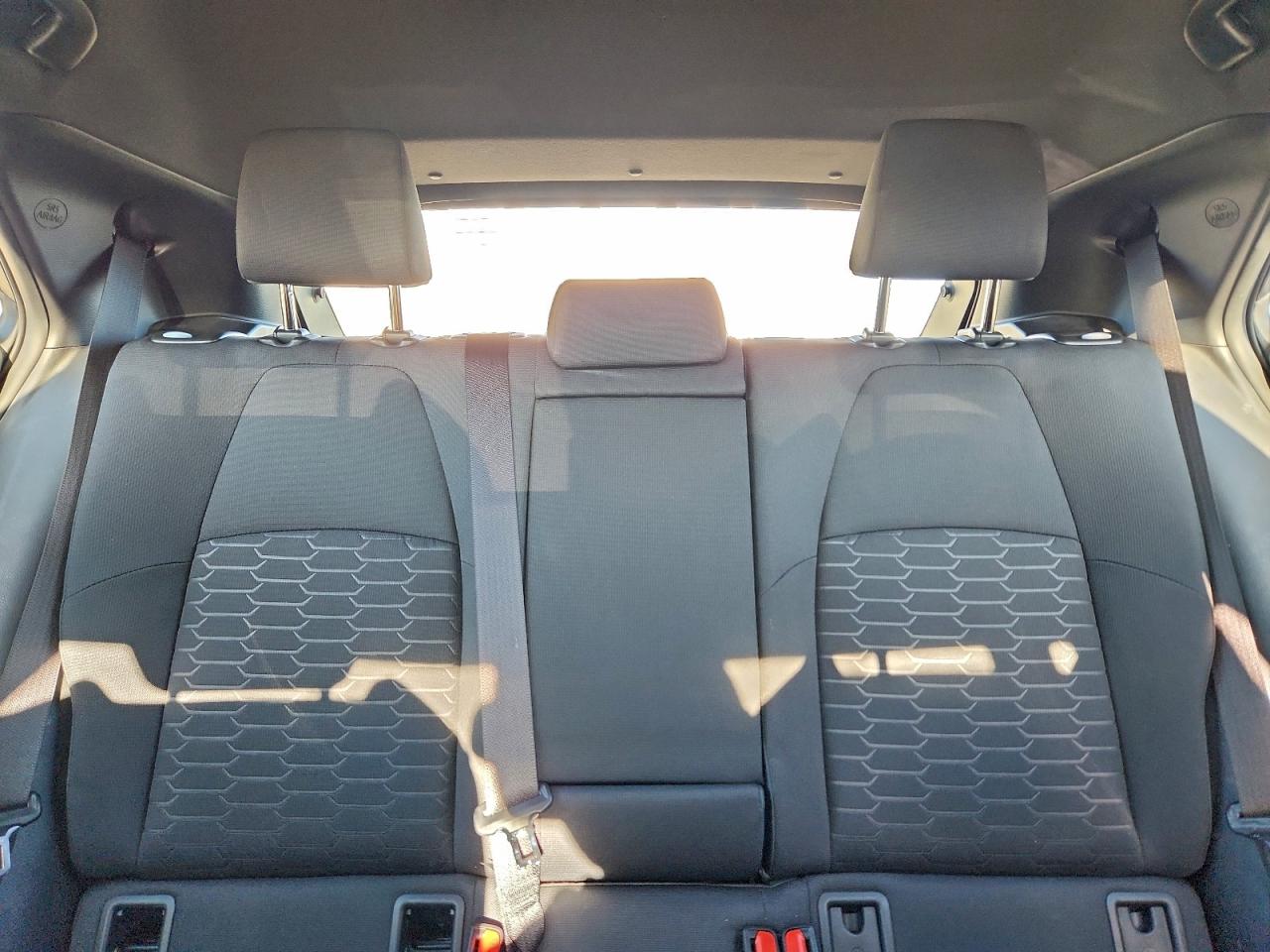 Toyota Corolla Se Image 12