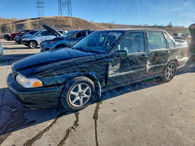  Salvage Volvo S70