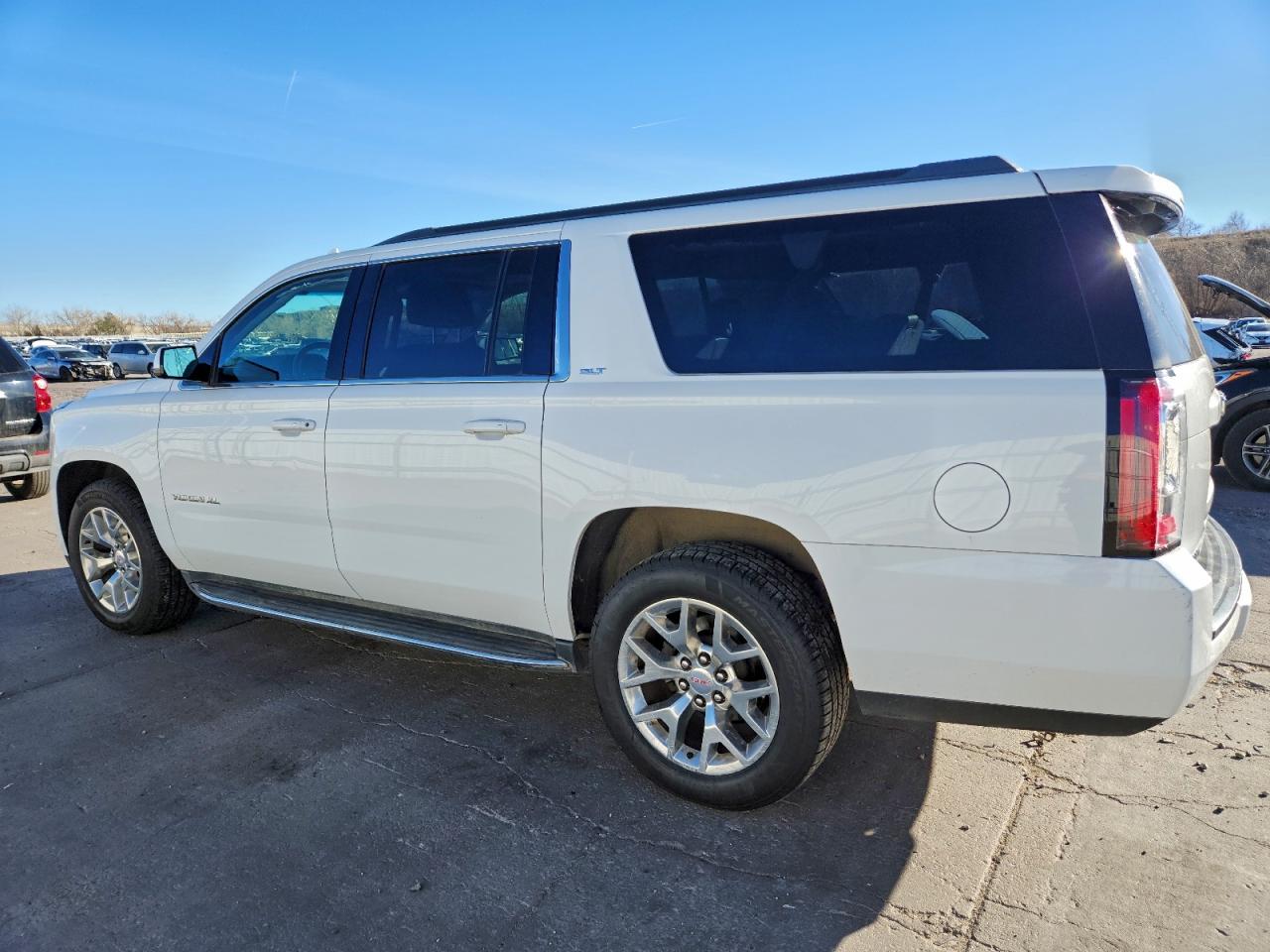 GMC Yukon K1500 Slt Image 6