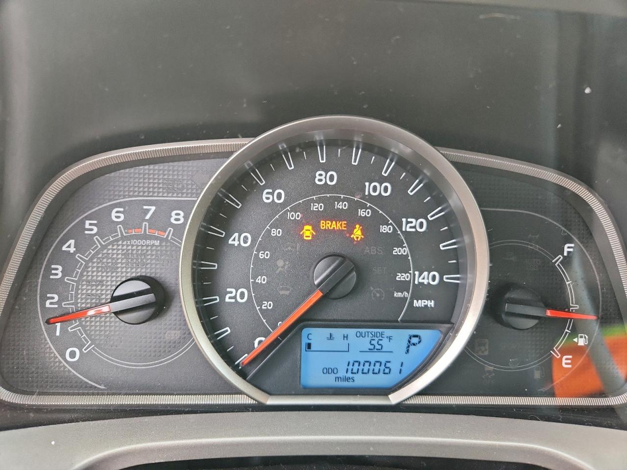 Toyota RAV4 Xle Image 9