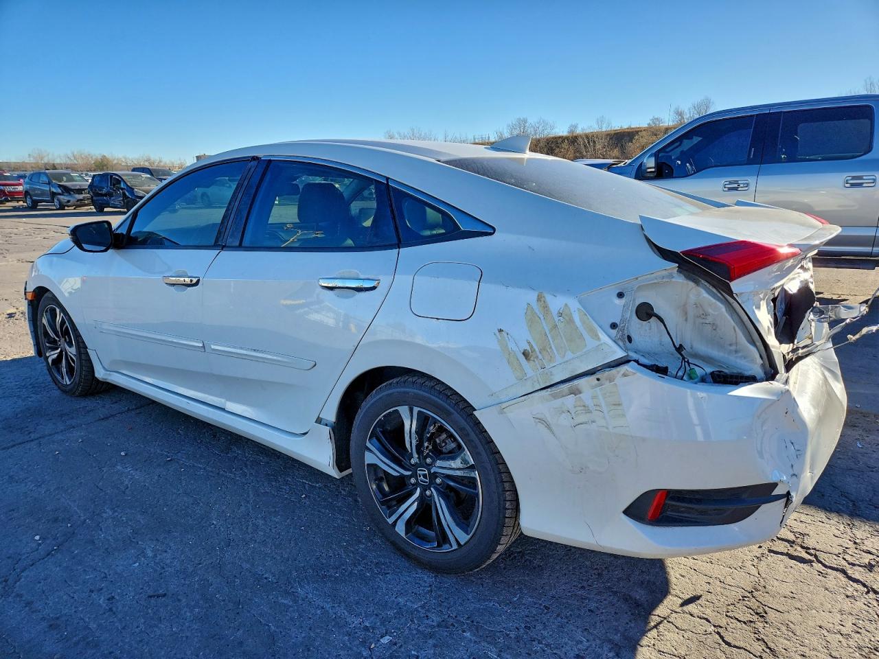 Honda Civic Touring Image 6