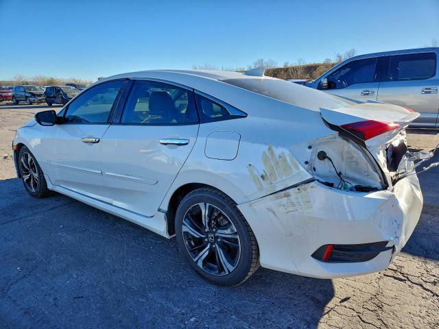 Honda Civic Touring Image 6