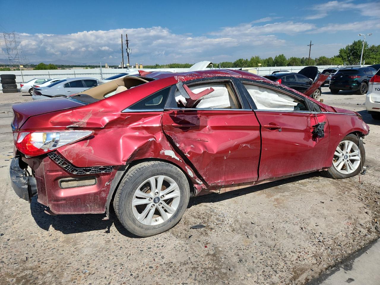 Hyundai SONATA Gls Image 3