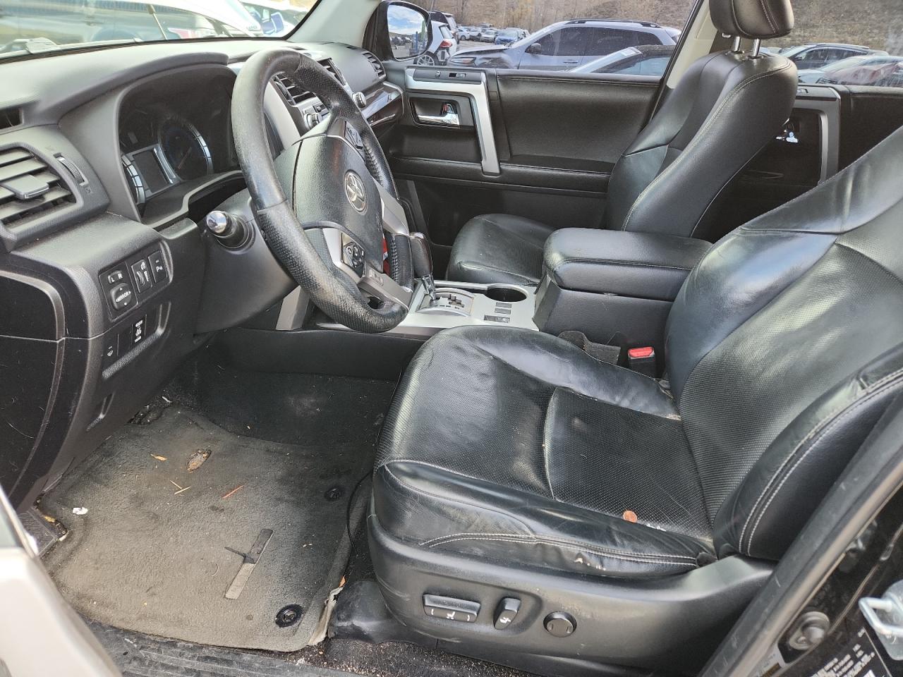 Toyota 4Runner Sr5 Image 12