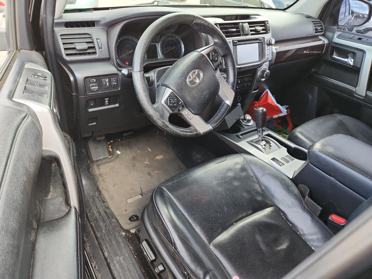 Toyota 4Runner Sr5 Image 11