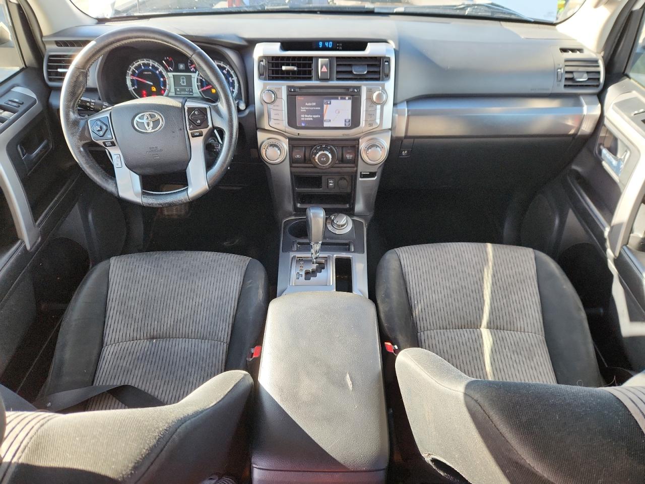 Toyota 4Runner Sr5 Image 10