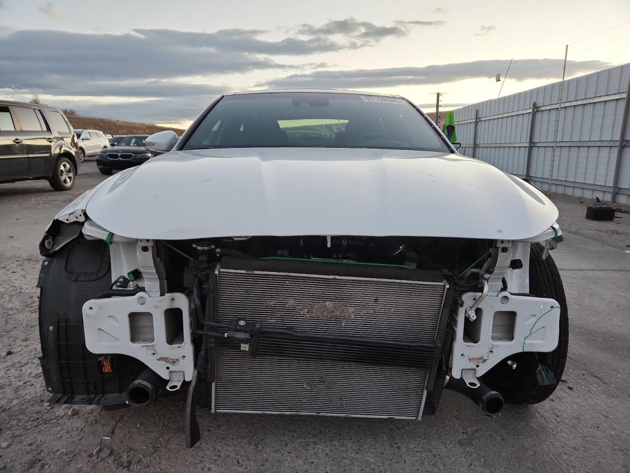 Genesis G70 Prestige Image 10