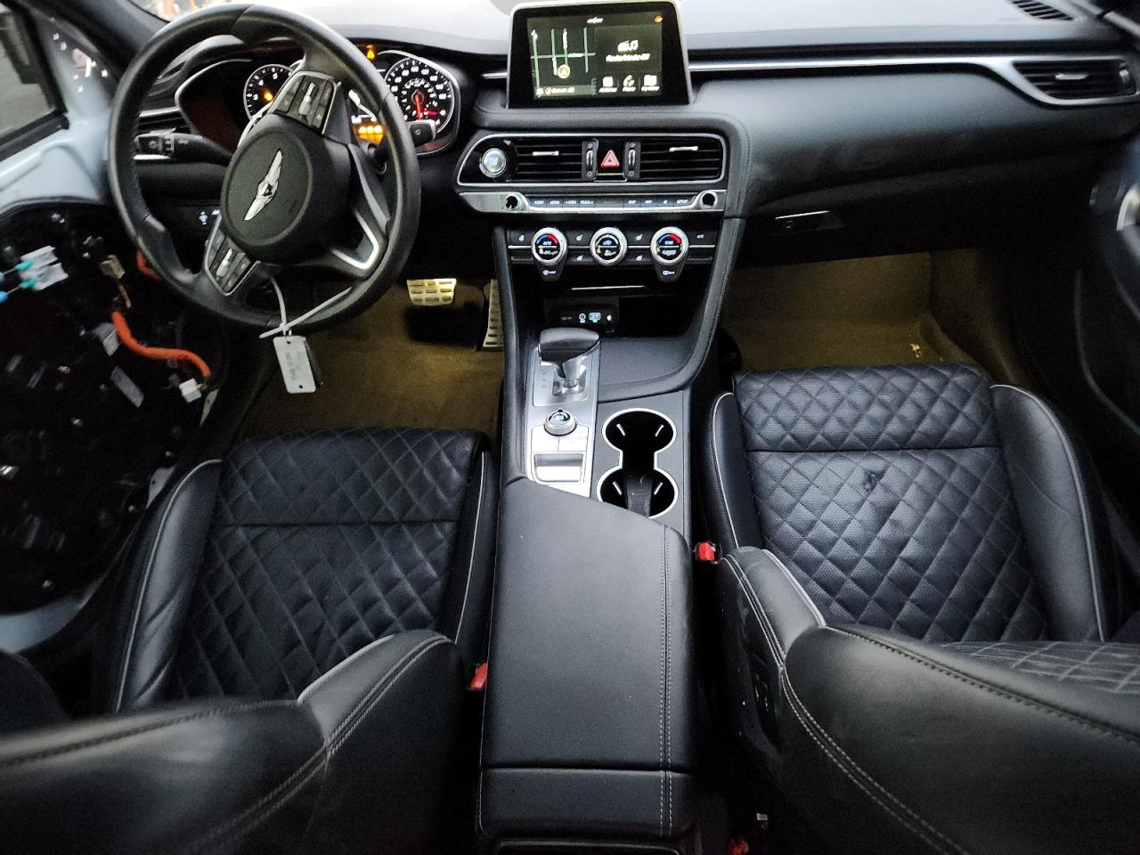 Genesis G70 Prestige Image 6