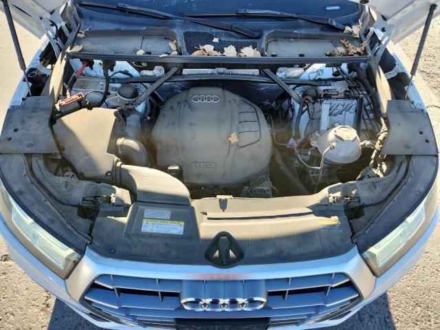 Audi Q5 Premium Plus Image 12