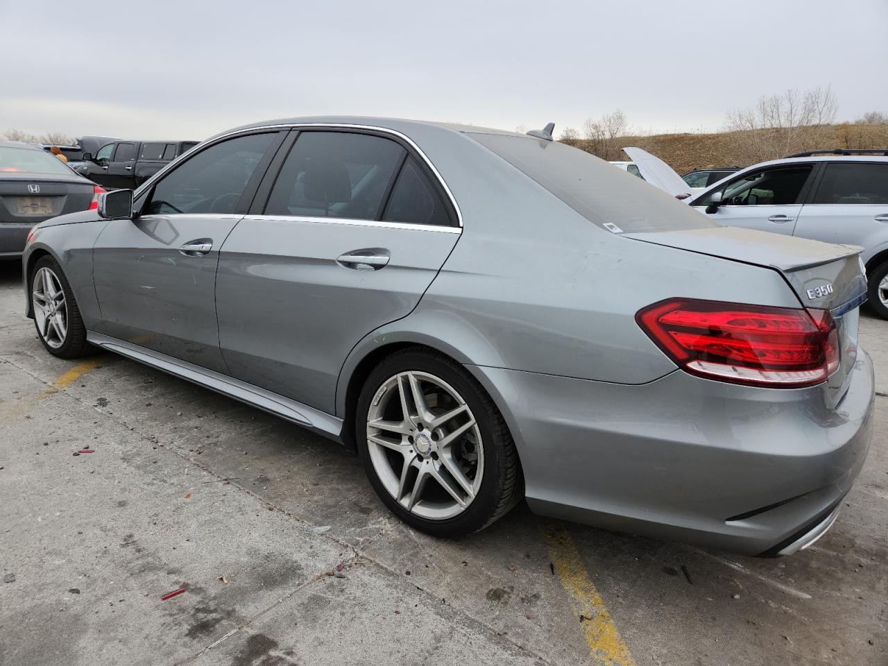 Mercedes-Benz E-Class 350 4matic Image 2