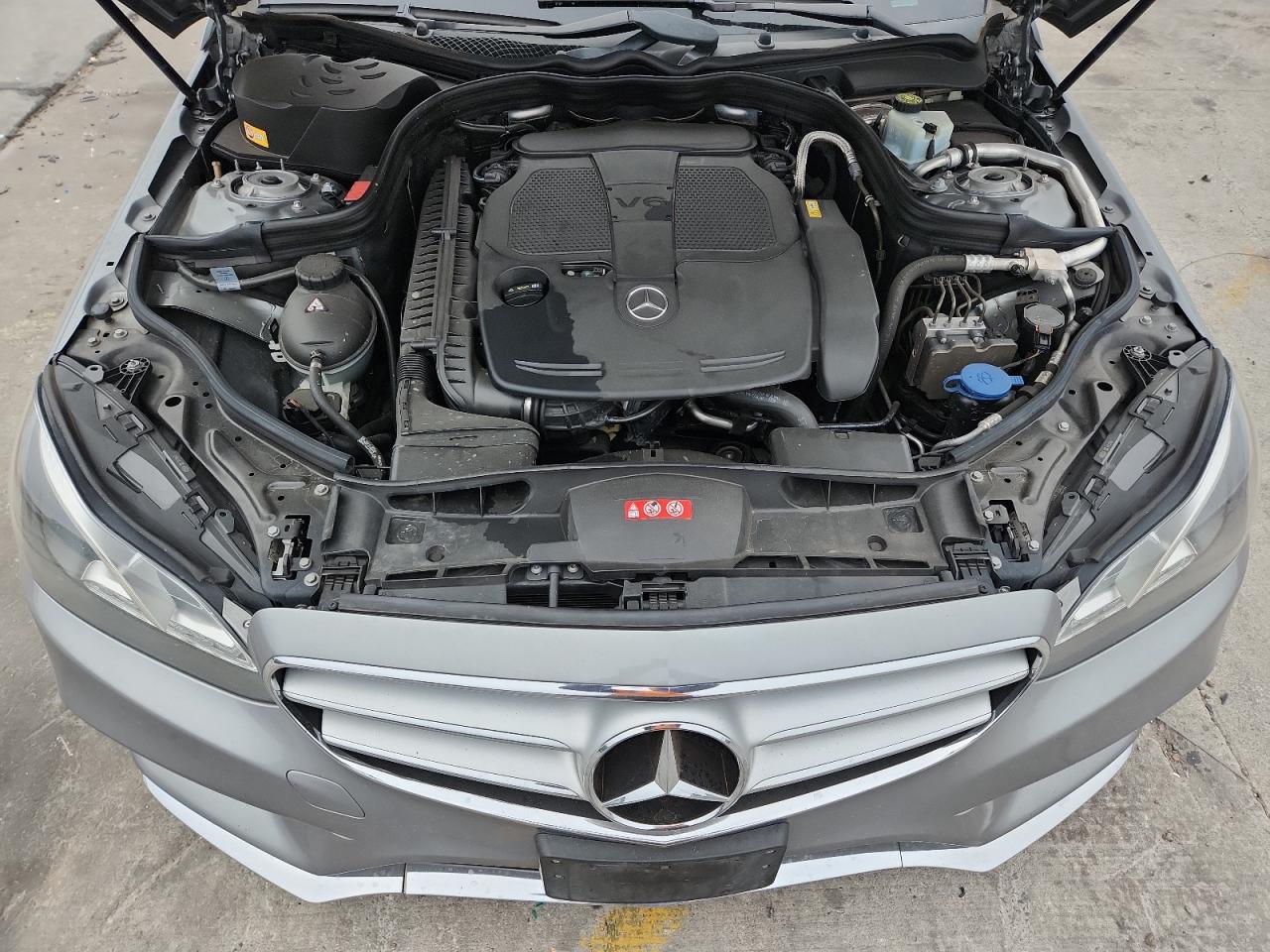 Mercedes-Benz E-Class 350 4matic Image 11