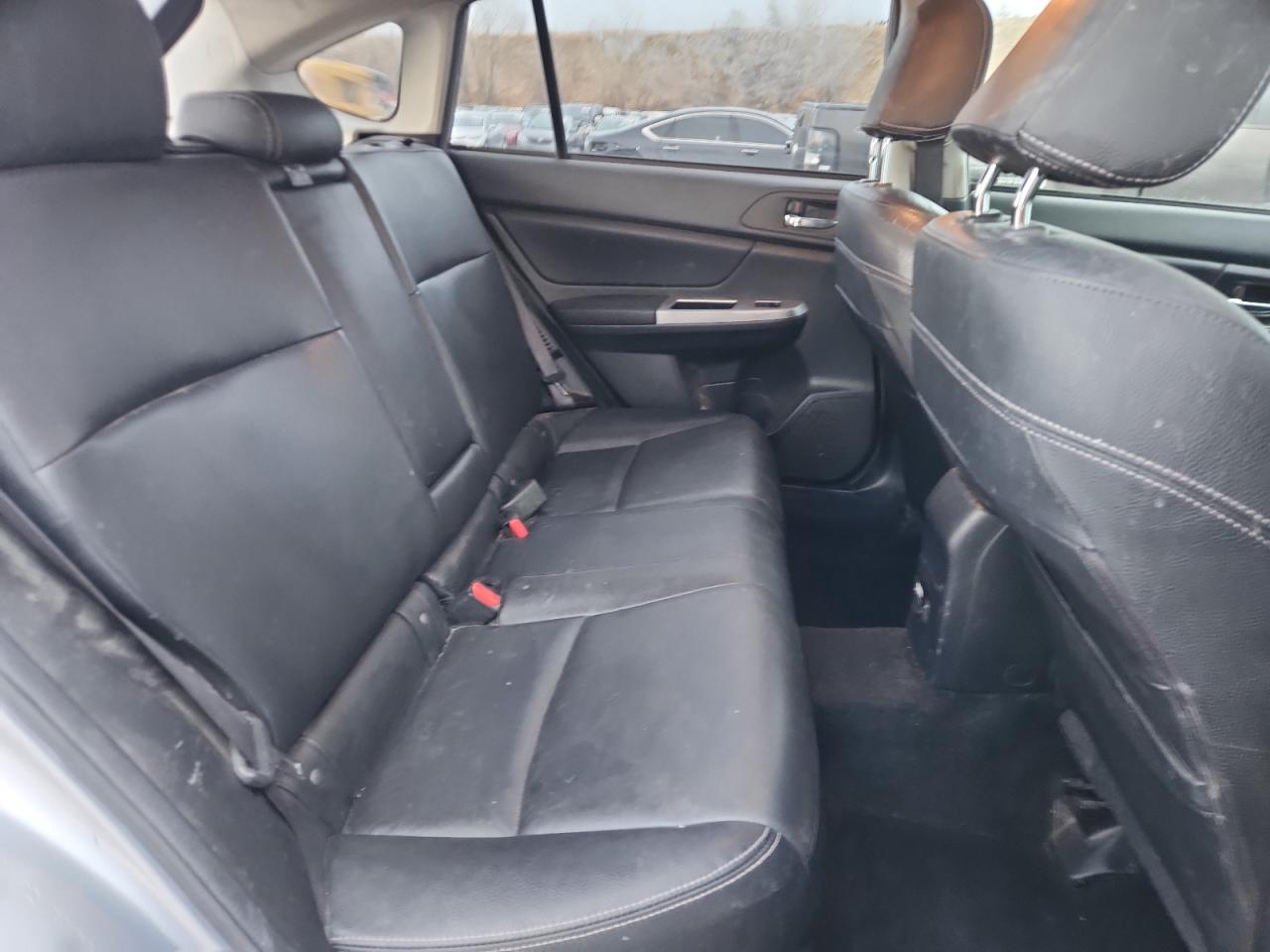 Subaru Xv 2.0i Hybrid Touring Image 8